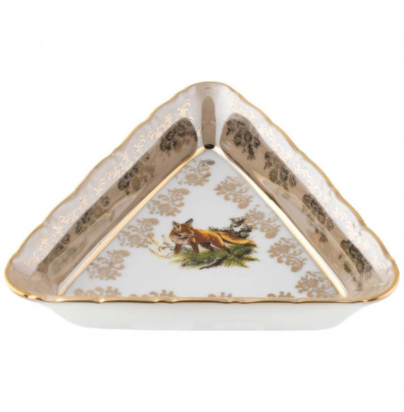Салатник 13 см треугольный  Royal Czech Porcelain &quot;Офелия /Охота бежевая&quot; / 203499