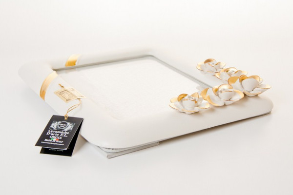 Фото-рамка 32 х 27 см белая  Orgia &quot;Розы /Золото&quot; / 053782